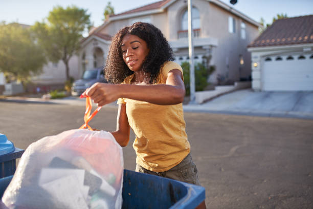 Best Basement Cleanout Services  in Satsuma, AL